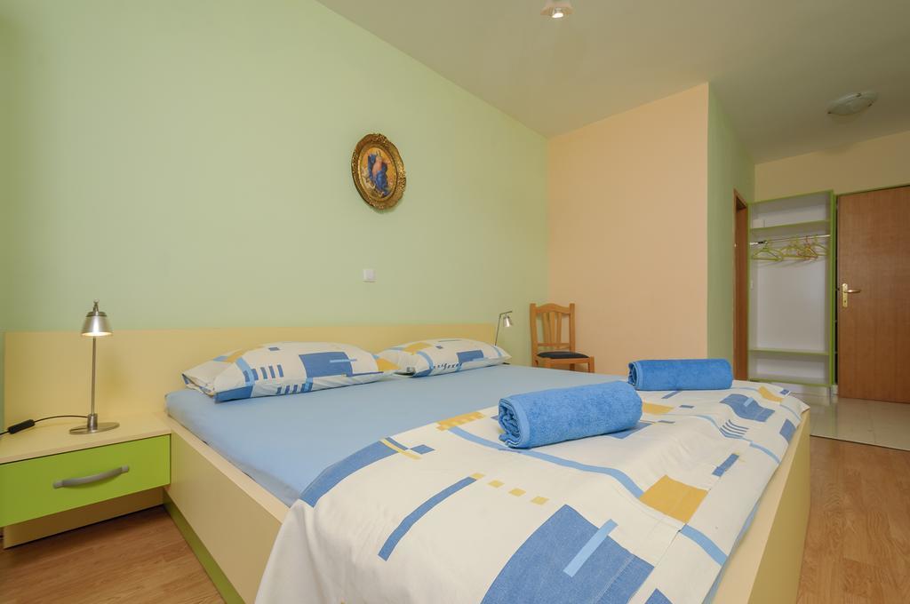 Apartments Komazin Hvar Town Kültér fotó